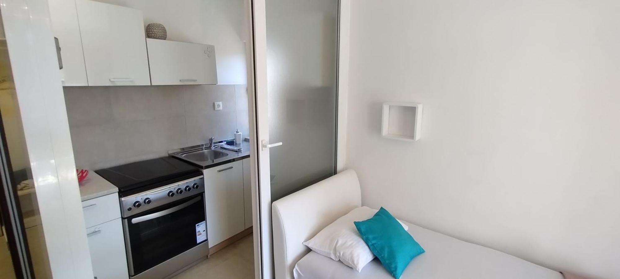 Apartmani Jessica Novalja Exterior photo